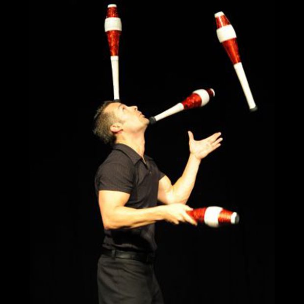 Novelty & Specialty Acts performing in Ottawa